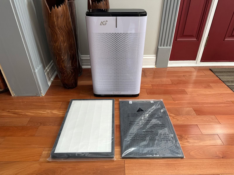 Brondell Pro Sanitizing Air Purifier - product contents