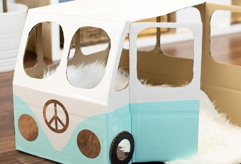 DIY Cardboard Box Cat Beds