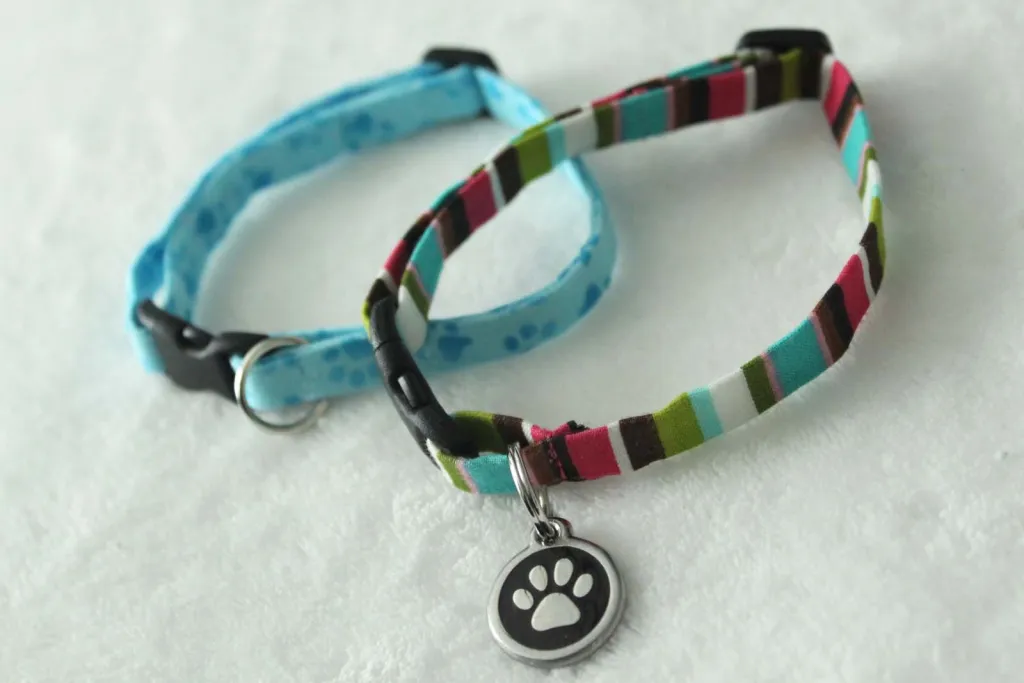 DIY Cat Collar with Minimal Sewing