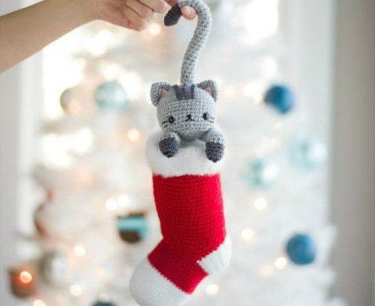 DIY Christmas Gifts For Cats