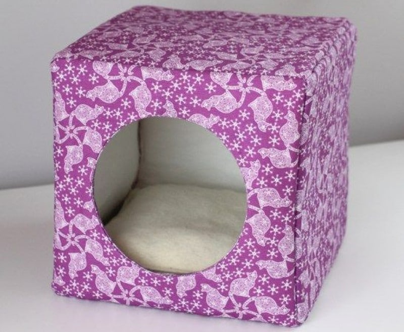 DIY Christmas Gifts For Cats