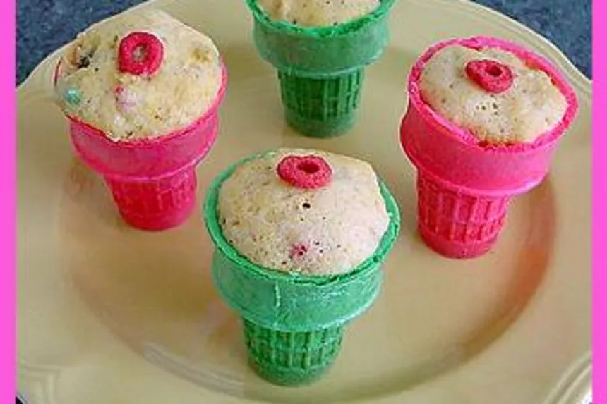 DIY Microwave Birdy Bread Cones