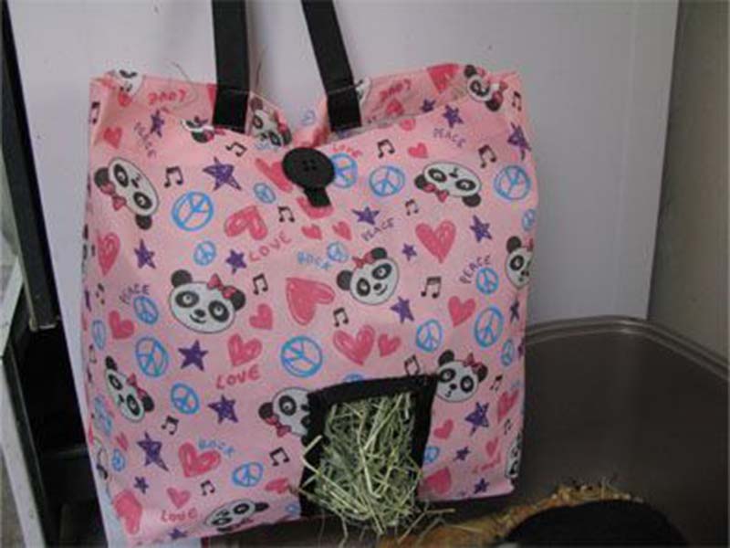 DIY Rabbit Hay Feeder