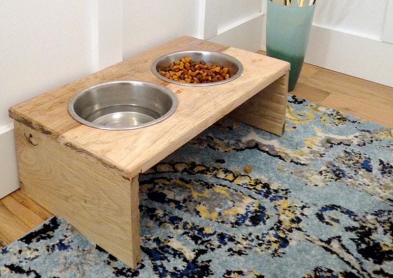 DIY Raised Cat Bowl