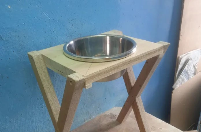 DIY Raised Cat Bowl