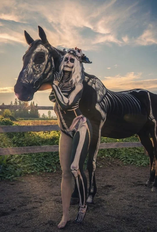 DIY Simple Zombie Skeleton Horse