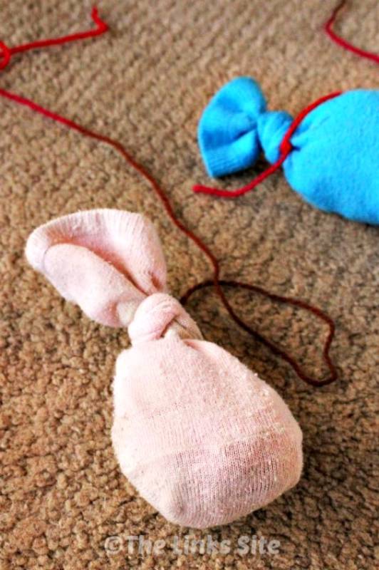 DIY easy homemade sock cat toy