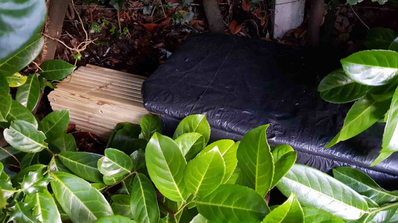 DIY simple diy hedgehog house