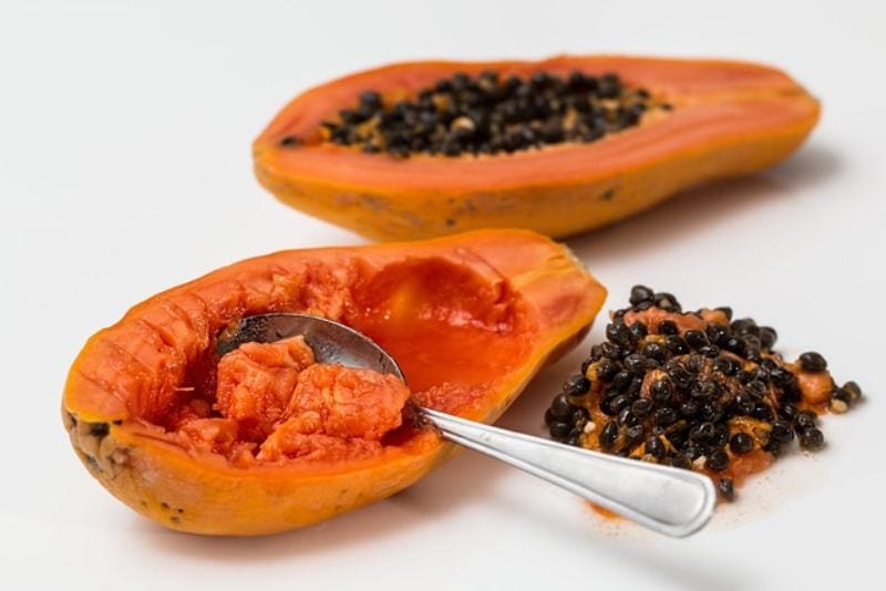 Papaya with seeds