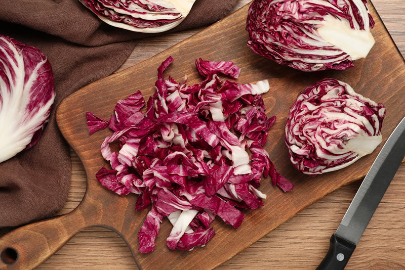 Slicd radicchio