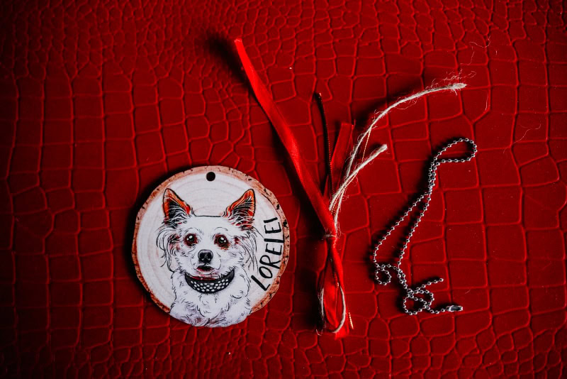 Unifury Wooden Ornament - product unboxing