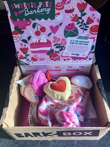 barkbox review sweetie pie