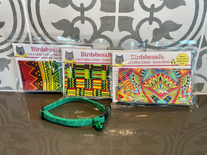 birdsbesafe collar covers and breakaway collar - products on the table