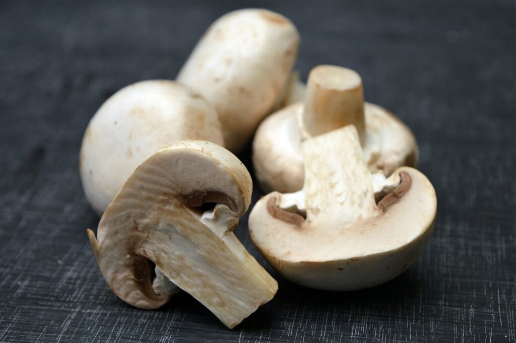 sliced mushrooms