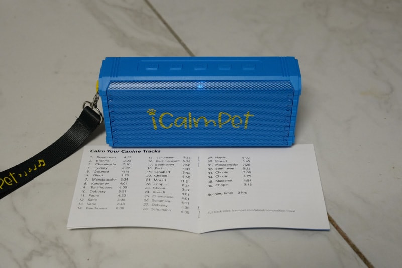 iCalmPet Ruff n' Ready Speaker - speaker and tracks