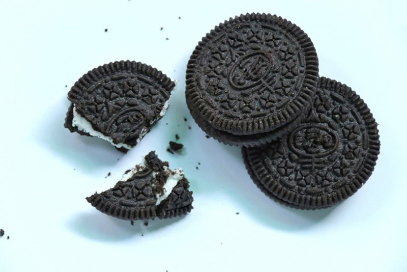 sandwich cookies oreo