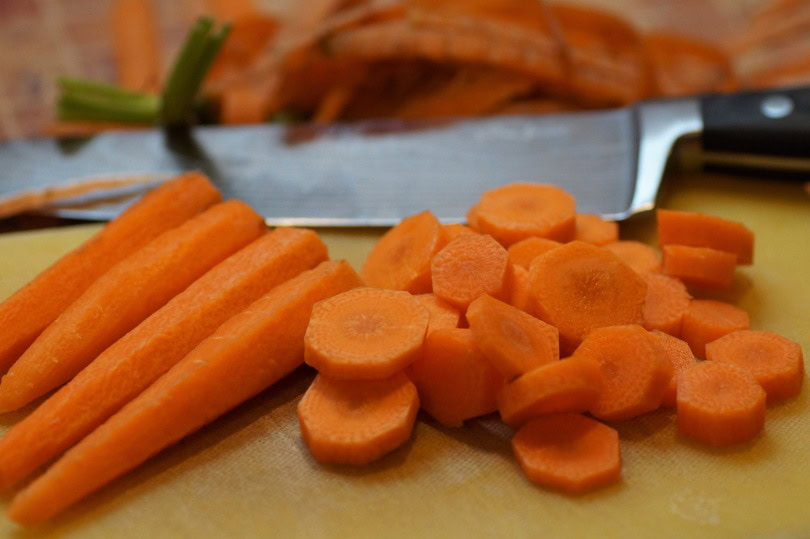 sliced carrots on the table