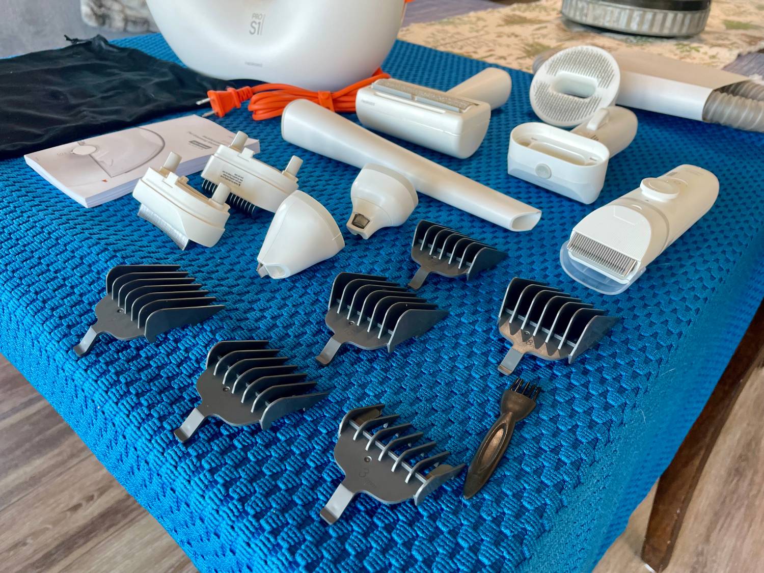 Neakasa S1 Pro Pet Grooming Vacuum Kit Review - attachments