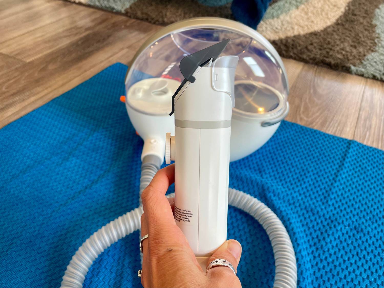 Neakasa S1 Pro Pet Grooming Vacuum Kit Review - holding the product